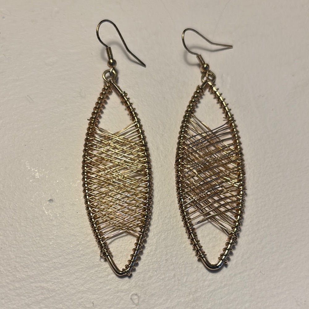 Elegant Oval Gold Wire-Wrapped Earrings